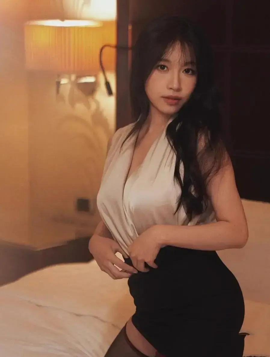 苏畅艾熙双人演绎《小凤新婚》全集完整版在线免费放送-纯净无弹窗免登录极速秒存-夸克UC网盘独家高清直链-小凤新婚无删减无套路免费观看