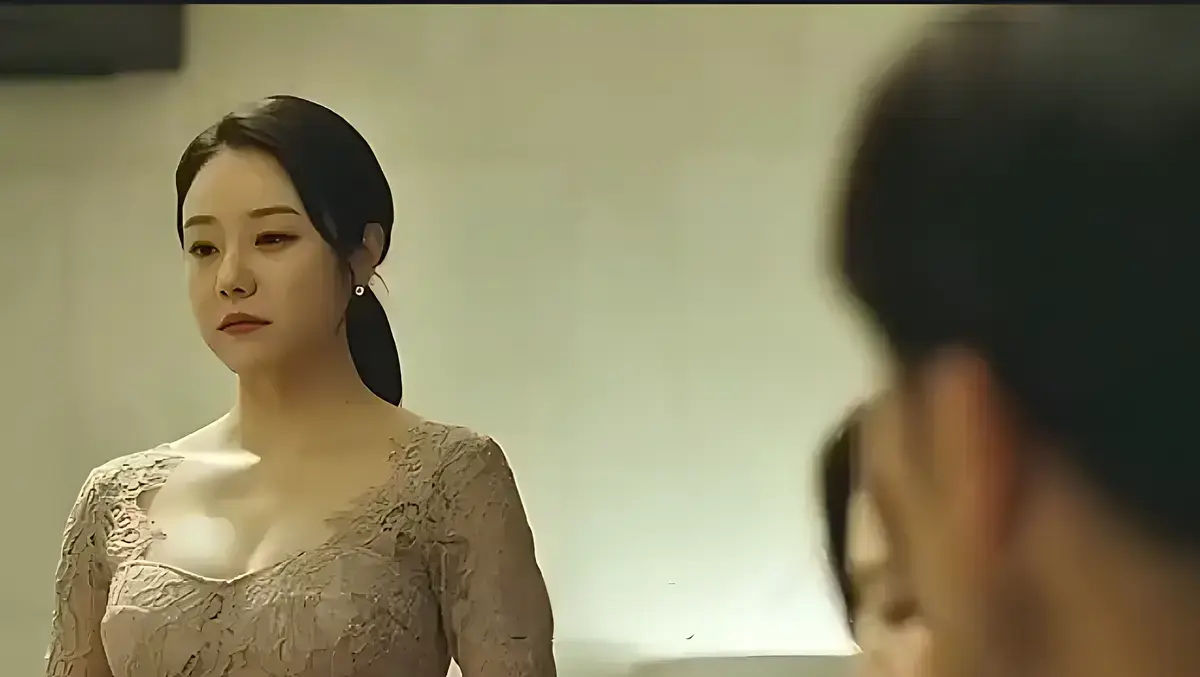 伦理电影《漂亮的保姆》免费在线观看未删减版全集-中文字幕1080P高清无广告播放-漂亮的保姆韩国电影资源下载-星辰影院